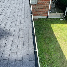 Complete-Gutter-Cleaning-in-Richmond-KY 1