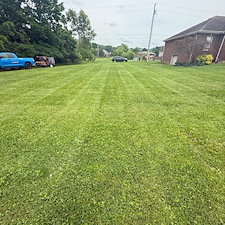 Lawn Mowing Berea, KY 3