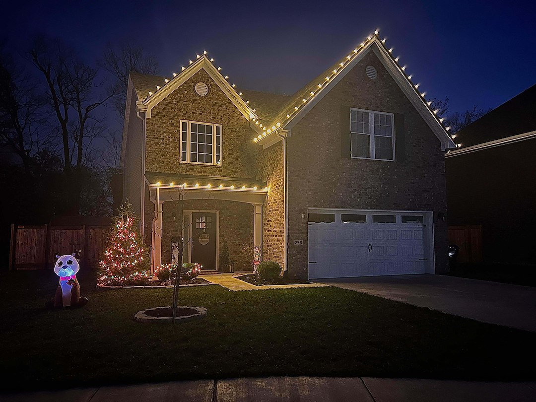 Professional Christmas Light Installation in Versailles KY - Brunswick Circle Thumbnail